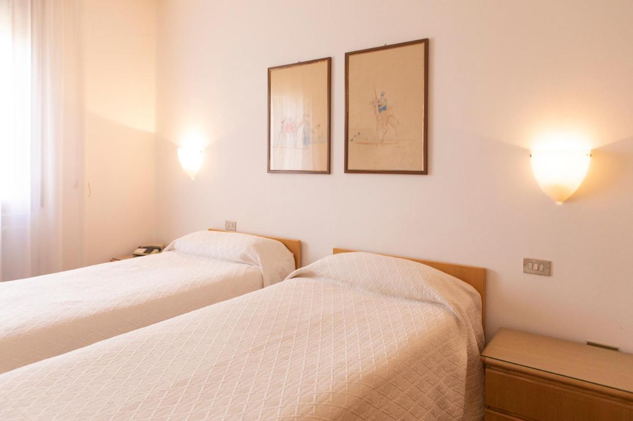Hotel Due Mori 3*